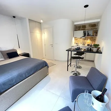 Art Heritage Apartment